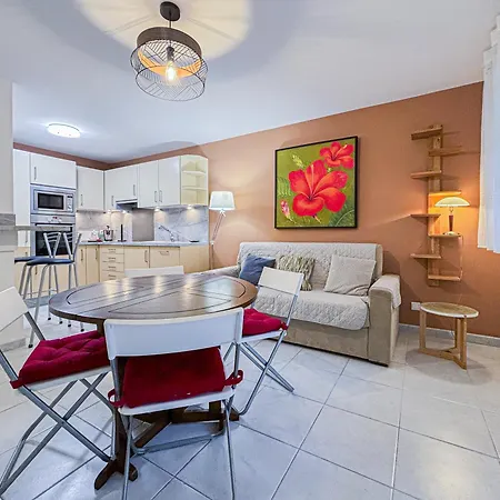 Apartamento Rosanoff - Wifi, Ac, 3pers *